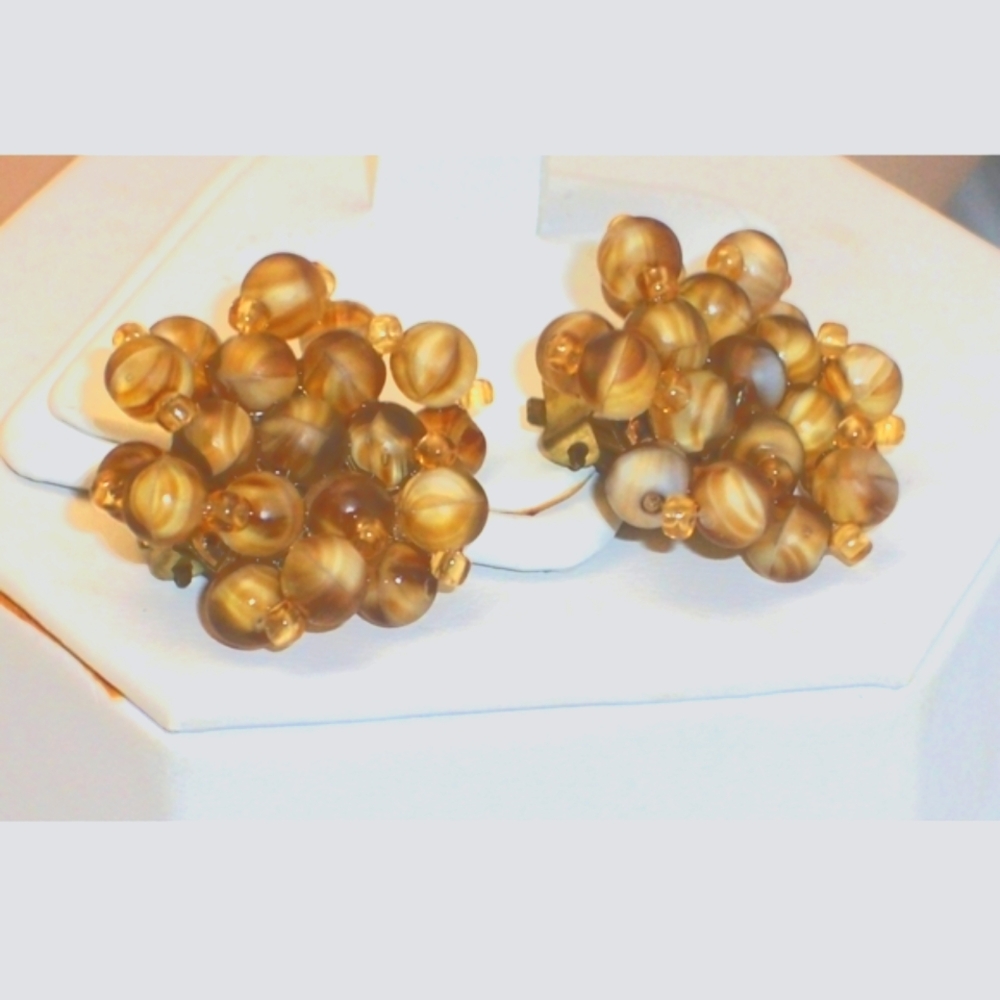 (1"Vtg Amber🤎 Cluster Bead Clip on Earrings🤎